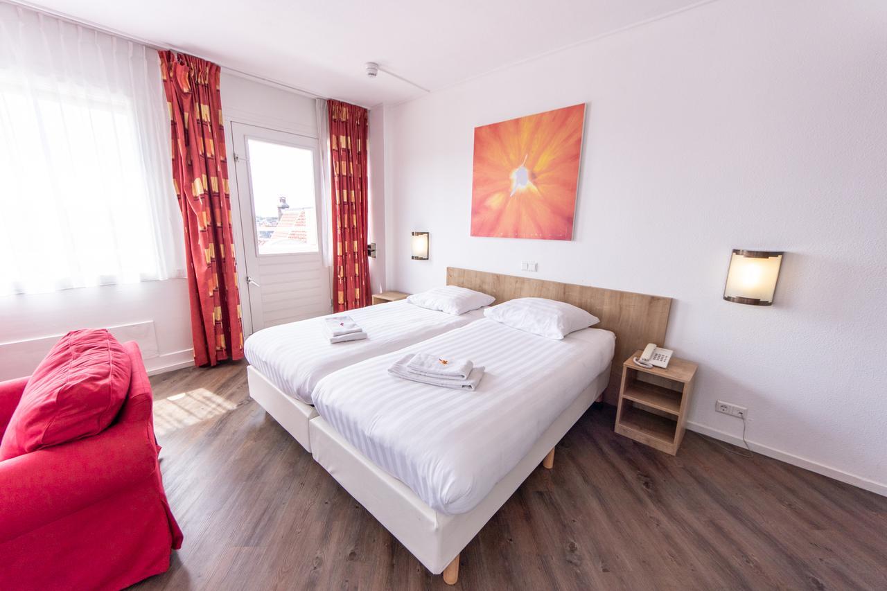 Joops City Centre Hotel Haarlem Exterior photo