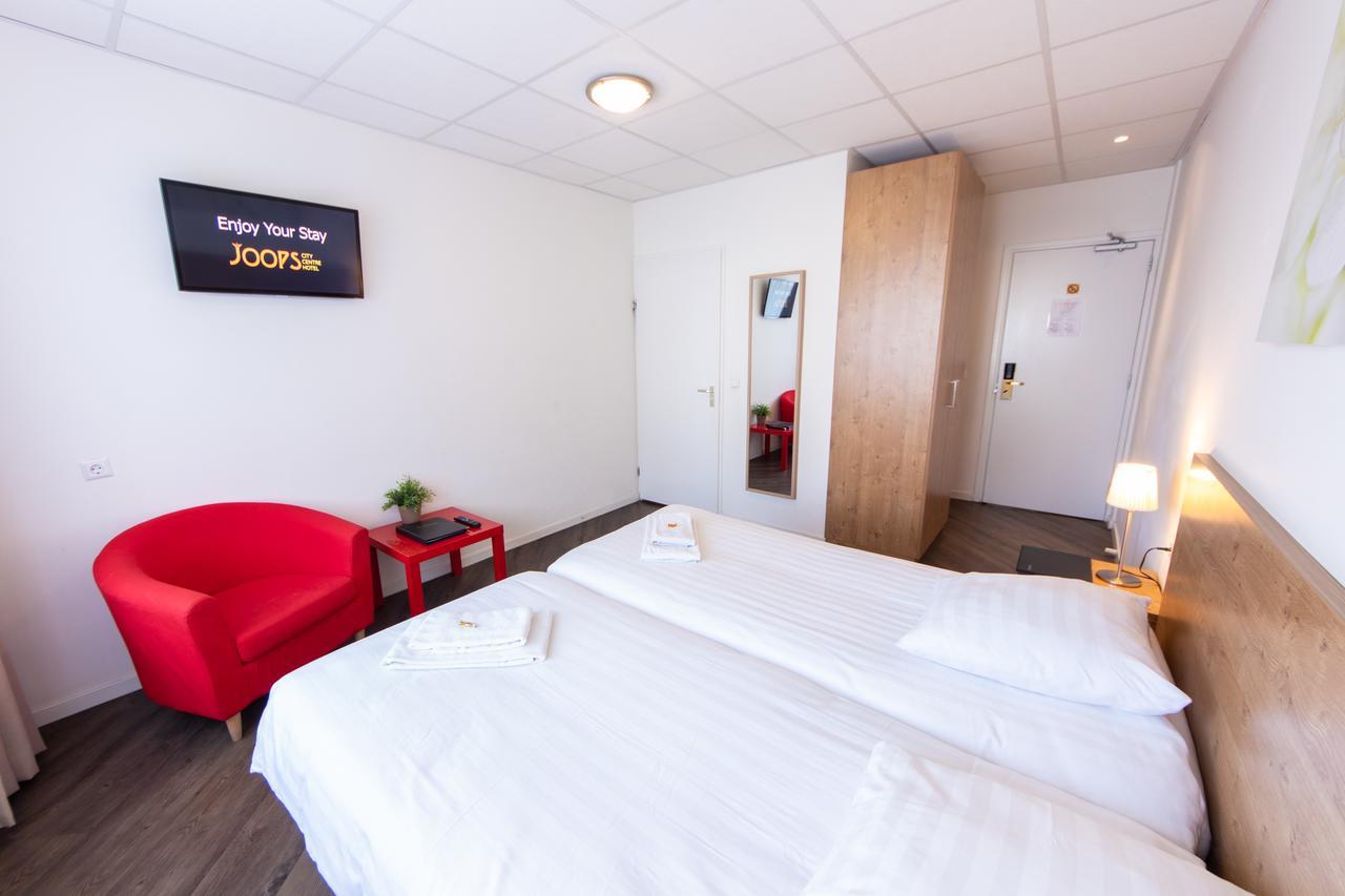 Joops City Centre Hotel Haarlem Exterior photo