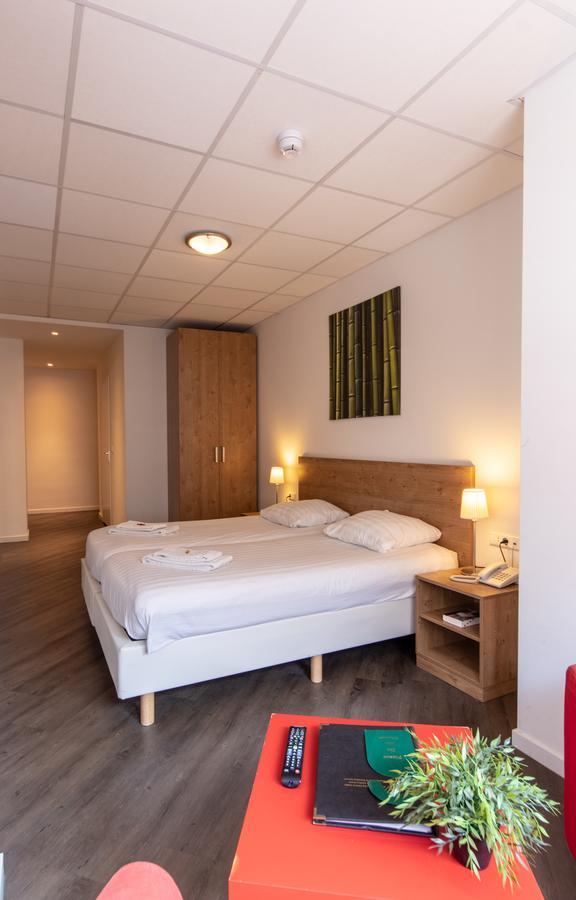 Joops City Centre Hotel Haarlem Exterior photo